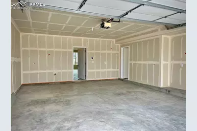 3588 Greenways Main Boulevard, Colorado Springs, CO 80922 - Photo 10