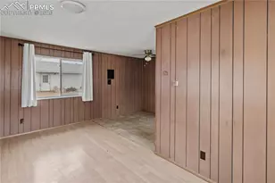 2632 Pear St, Canon City, CO 81212 - Photo 32