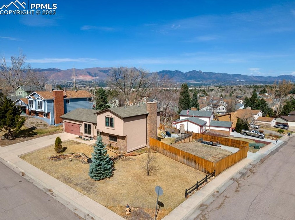 2580 Deliverance Dr, Colorado Springs, CO 80918-1334