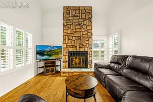 108 Cobblestone Dr, Colorado Springs, CO 80906 - Photo 2