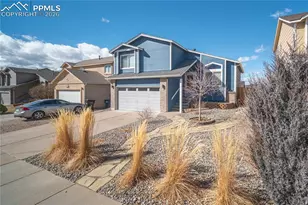2419 Pinyon Jay Dr, Colorado Springs, CO 80951 - Photo 2