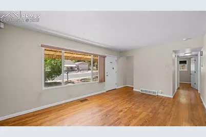 1050 Florence Avenue, Colorado Springs, CO 80905 - Photo 4