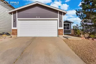 910 Lords Hill Dr, Fountain, CO 80817 - Photo 2