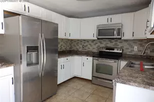 6940 Grand Valley Dr, Colorado Springs, CO 80911 - Photo 4