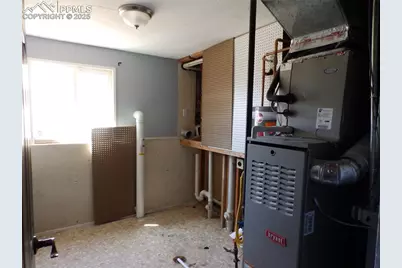 6940 Grand Valley Drive, Colorado Springs, CO 80911 - Photo 16