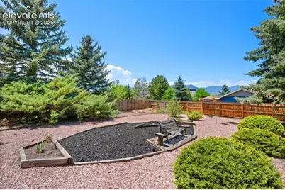 6560 Snowbird Drive, Colorado Springs, CO 80918 - Photo 36