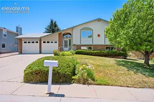 6560 Snowbird Dr, Colorado Springs, CO 80918 - Photo 2