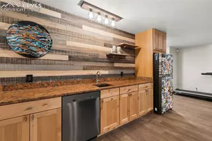 1971 Mesa Park View, Colorado Springs, CO 80904 - Photo 36