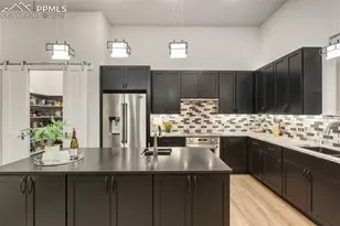 1971 Mesa Park View, Colorado Springs, CO 80904 - Photo 18