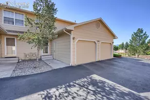 2430 Hamlet Ln, Colorado Springs, CO 80918 - Photo 2