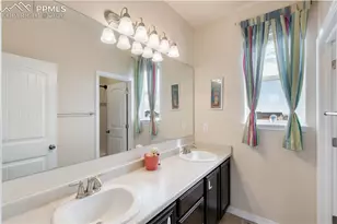 10417 Mount Lincoln Dr, Peyton, CO 80831 - Photo 22