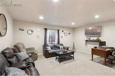 10417 Mt Lincoln Drive, Peyton, CO 80831 - Photo 28