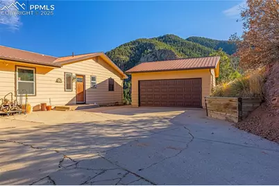 845 Crystal Park Road, Manitou Springs, CO 80829 - Photo 4
