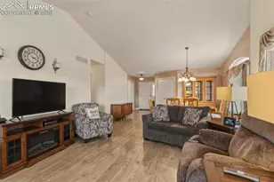 4315 Outlook Blvd, Pueblo, CO 81008 - Photo 10