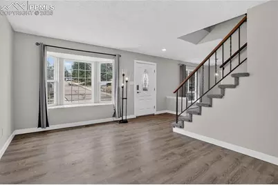 2416 Garden Way, Colorado Springs, CO 80918 - Photo 2