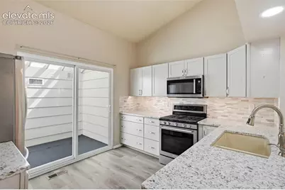 8435 Pepperridge Drive, Colorado Springs, CO 80920 - Photo 12