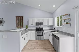 4804 Ardley Dr, Colorado Springs, CO 80922 - Photo 10