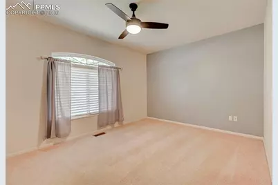 433 W Fairway Drive, Pueblo, CO 81007 - Photo 24