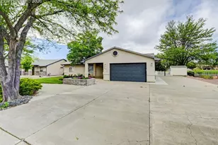 433 W Fairway Dr, Pueblo, CO 81007 - Photo 38