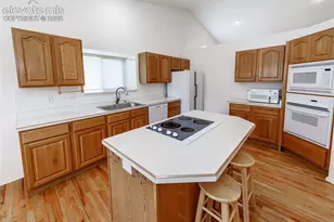 1215 Bison Ridge Dr, Colorado Springs, CO 80919 - Photo 6