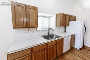 1215 Bison Ridge Dr, Colorado Springs, CO 80919 - Photo 10