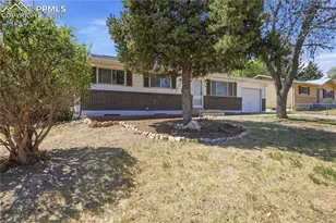 2240 Sumter Dr, Colorado Springs, CO 80910 - Photo 6