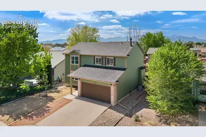 1040 Ancestra Drive, Fountain, CO 80817 - Photo 2