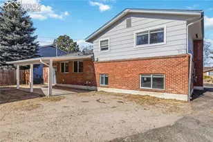 1511 Server Dr, Colorado Springs, CO 80910 - Photo 36