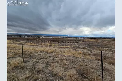 35 Top Rail Trail, Penrose, CO 81240 - Photo 2