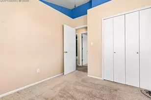 570 S Bellflower Dr, Pueblo, CO 81007 - Photo 12