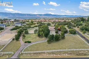 12810 Abert Way, Colorado Springs, CO 80908 - Photo 2