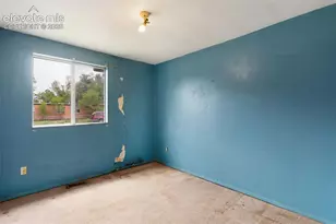 372 Greensboro, Colorado Springs, CO 80906 - Photo 18