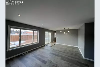 1014 Fosdick Drive, Colorado Springs, CO 80909 - Photo 8