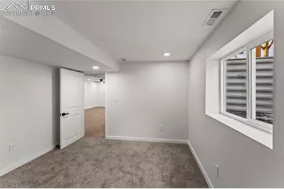 738 E Fountain Boulevard, Colorado Springs, CO 80903 - Photo 18