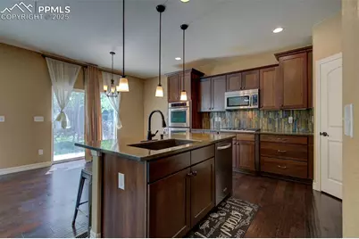 25994 E Peakview Place, Aurora, CO 80016 - Photo 18