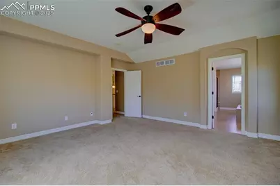 25994 E Peakview Place, Aurora, CO 80016 - Photo 32