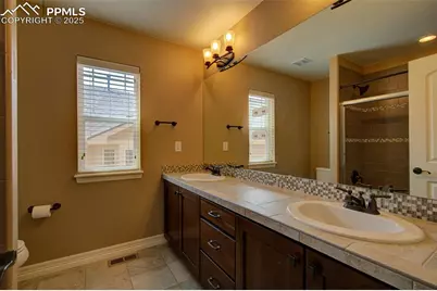 25994 E Peakview Place, Aurora, CO 80016 - Photo 28