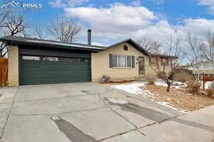 1532 Capulin Dr, Colorado Springs, CO 80910 - Photo 2