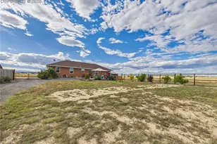 1278 N Stratton Dr, Pueblo West, CO 81007 - Photo 40