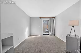 3921 Berkley Ct, Colorado Springs, CO 80906 - Photo 14