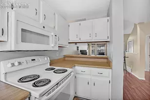 3921 Berkley Ct, Colorado Springs, CO 80906 - Photo 8