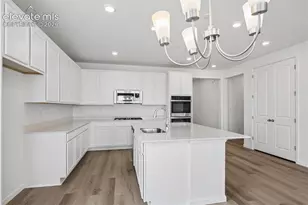 3418 Bella Notte Dr, Pueblo, CO 81001 - Photo 10