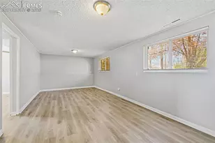 2113 Saranac Dr, Colorado Springs, CO 80910 - Photo 16