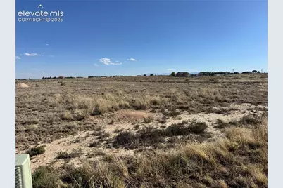 816 E Loma Drive, Pueblo West, CO 81007 - Photo 2
