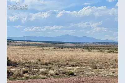 816 E Loma Drive, Pueblo West, CO 81007 - Photo 1