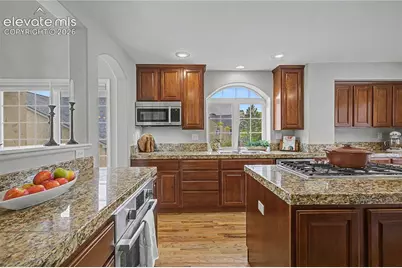 1924 Guardian Way, Colorado Springs, CO 80919 - Photo 4