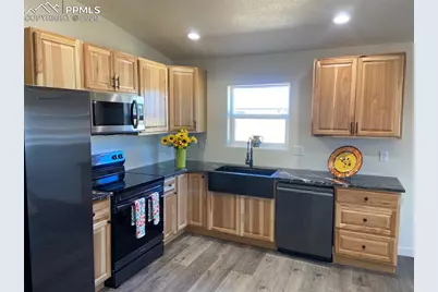 103 Illinois Street, Penrose, CO 81240 - Photo 10