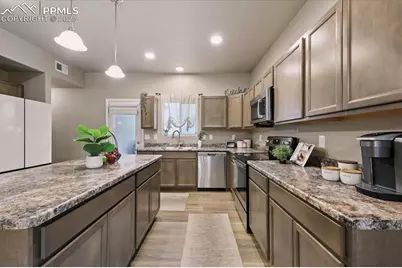 5332 Gannet Lane, Pueblo, CO 81008 - Photo 8