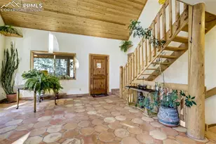 12225 Glenridge Ln, Colorado Springs, CO 80908 - Photo 8