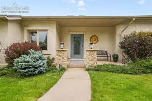 2693 Fairway Dr, Colorado Springs, CO 80909 - Photo 4